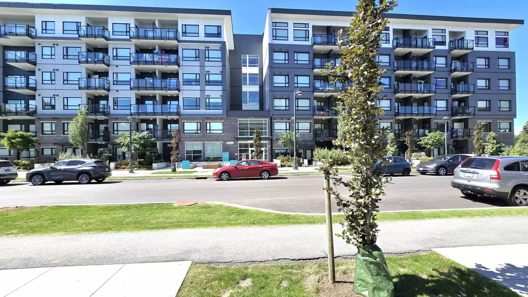 10777 138 ST #309, Surrey, BC V3T 0T5