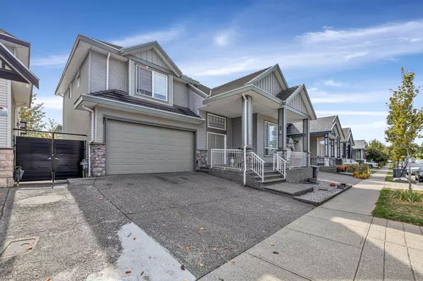 Surrey, BC V3S 0Z4,14642 67a AVE