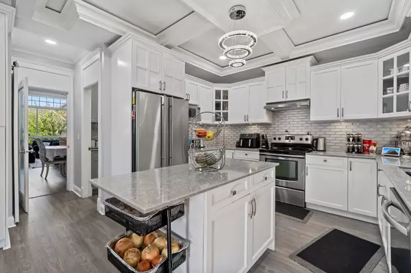 Surrey, BC V3S 8Y8,14788 74 AVE