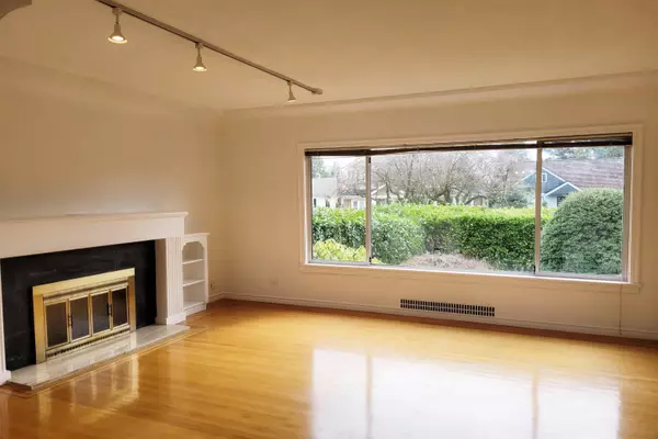 Vancouver, BC V6P 1W4,1467 W 58th AVE