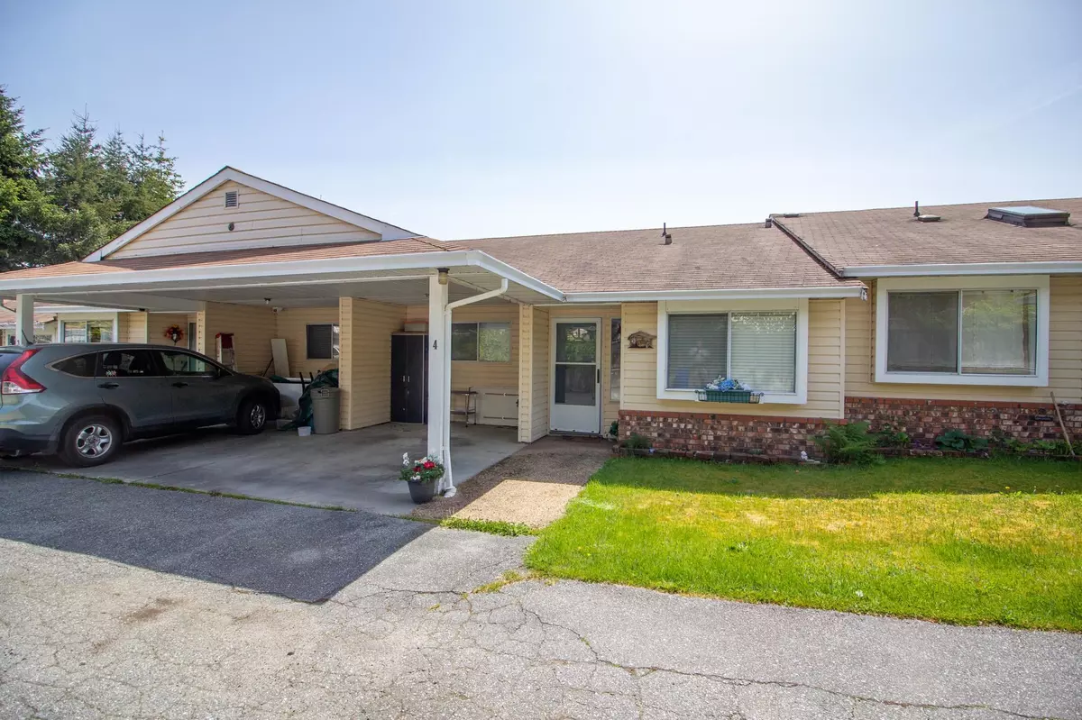 Gibsons, BC V0N 1V9,815 North RD #4