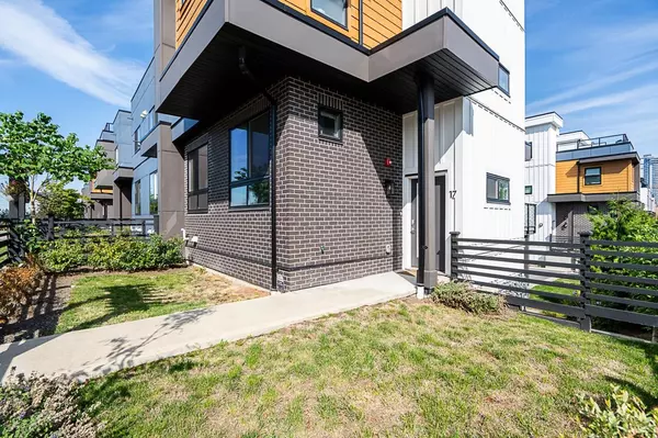 Langley, BC V2Y 2A8,20057 82 AVE #17