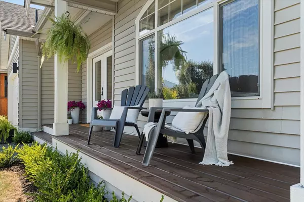 Chilliwack, BC V2R 5T1,6819 School LN