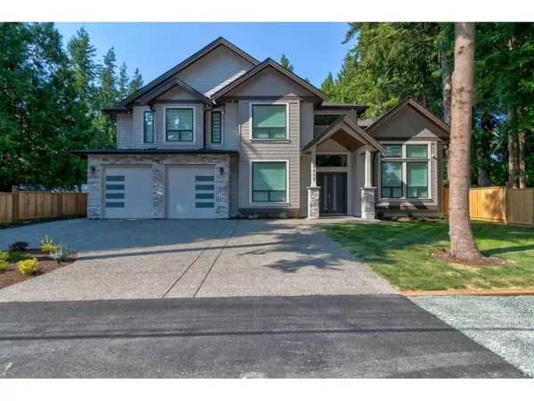 19969 44 AVE, Langley, BC V3A 3E3