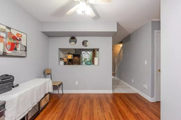 Surrey, BC V3W 1K2,13713 72a AVE #20