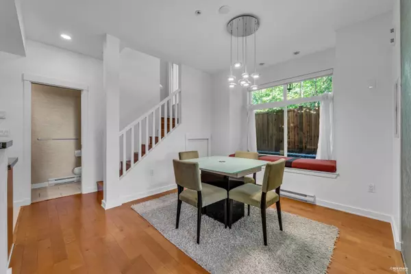 Vancouver, BC V5X 4X4,7401 Columbia ST