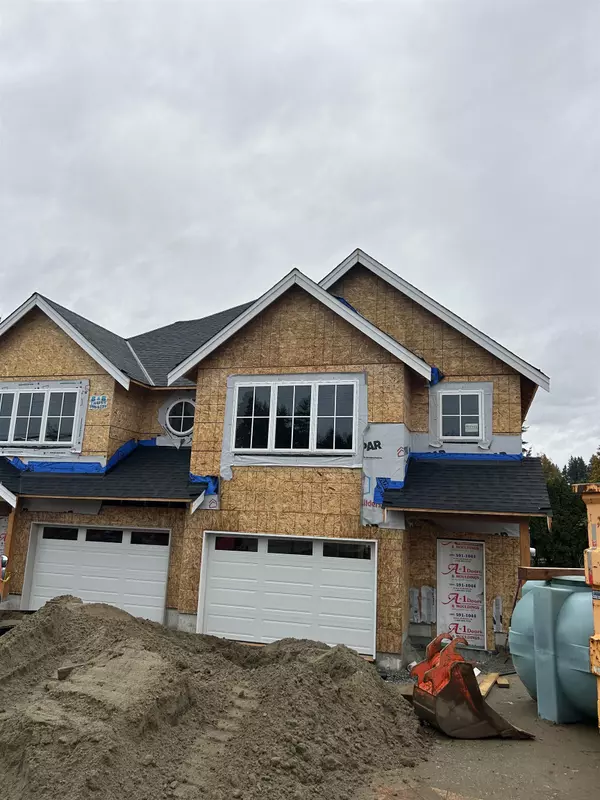 Maple Ridge, BC V2X 3S5,21435 121 AVE #B