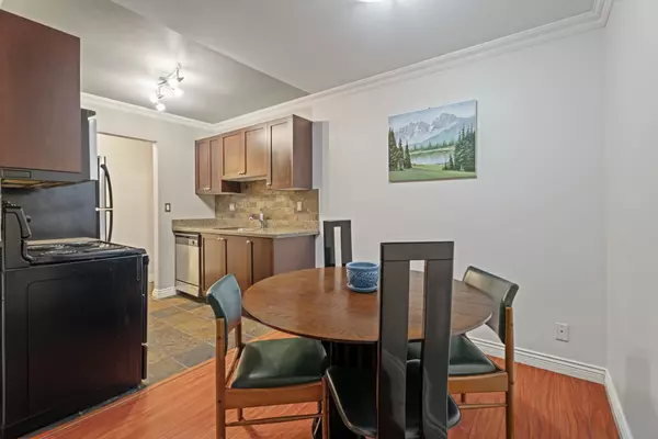 Vancouver, BC V6G 3B1,1550 Barclay ST #202