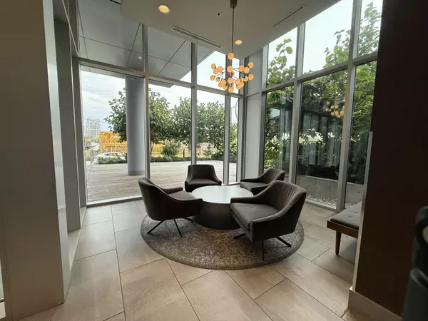 Burnaby, BC V5C 0M2,2351 Beta AVE #TH104