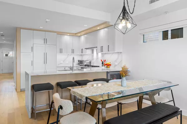 Richmond, BC V7E 0C3,12088 3rd AVE #201