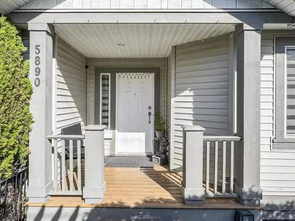 Surrey, BC V3S 3B8,5890 148 ST