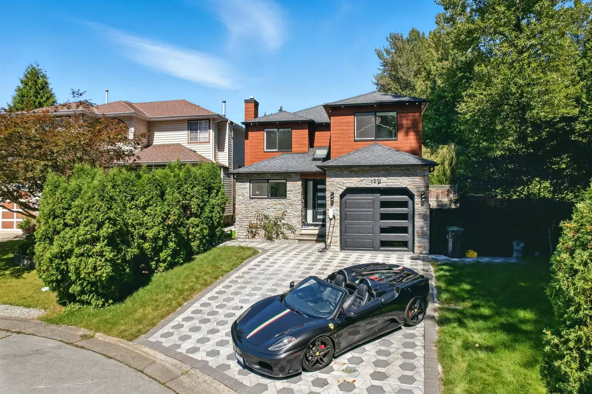 Port Coquitlam, BC V3B 7J5,1221 Halifax AVE