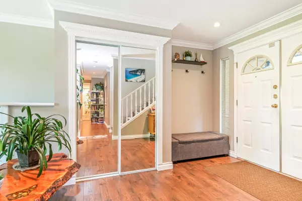 Port Coquitlam, BC V3C 6C5,1238 Eastern DR #24