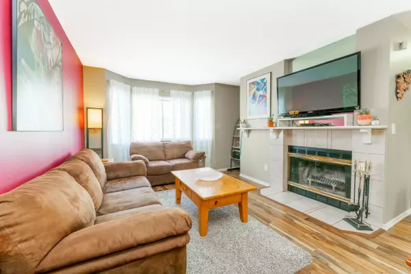 Port Coquitlam, BC V3C 5Y2,2352 Pitt River RD #11