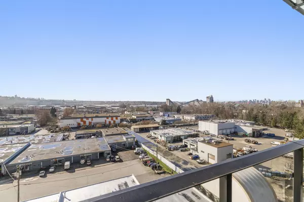 North Vancouver, BC V7J 0E2,1401 Hunter ST #1004