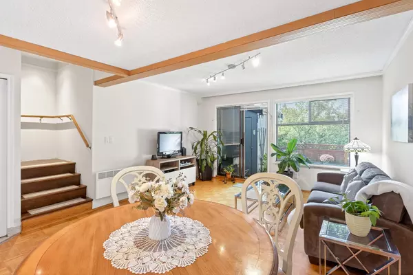 Port Moody, BC V3H 3S2,942 Blackstock RD