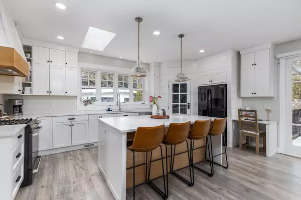 31491 Spur AVE #9, Abbotsford, BC V2T 6W9