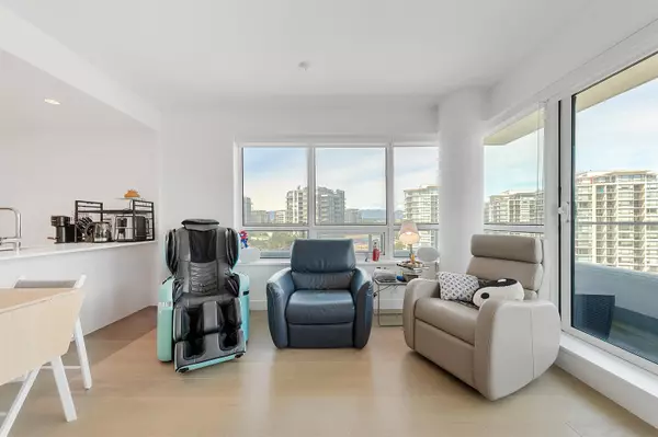 5766 Gilbert RD #1007 Richmond, BC V6X 1B7