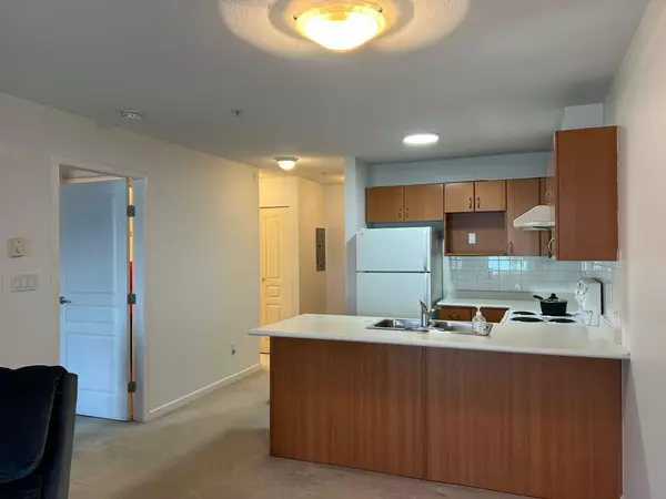 6991 Victoria DR #208, Vancouver, BC V5P 3Y7