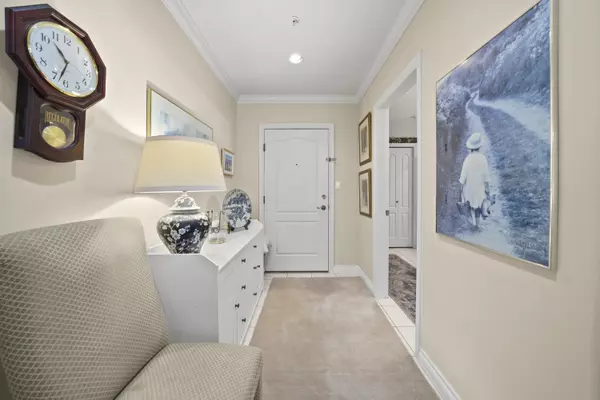 Delta, BC V4M 3K3,1250 55 ST #204