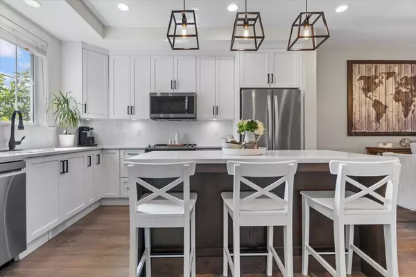 5379 Tyee LN Chilliwack, BC V2R 0Y1