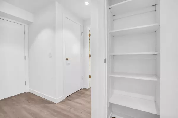 505 Nelson ST #1605 Coquitlam, BC V3J 0R5