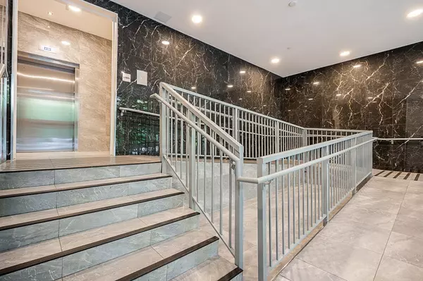 Langley, BC V2Y 4K1,8447 202 ST #A505