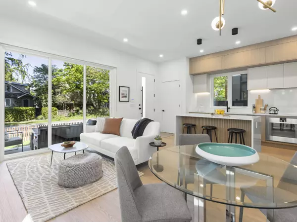 4422 W 6th AVE #1, Vancouver, BC V6R 1V3