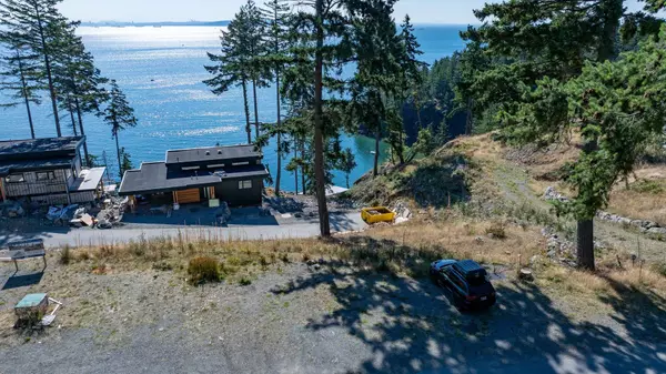 Bowen Island, BC V0N 1G2,775 Seymour Bay DR