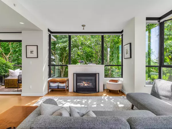 North Vancouver, BC V7M 2M2,180 W 6th ST