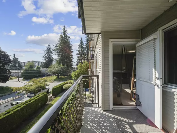 Abbotsford, BC V2T 3P8,2990 Boulder ST #214