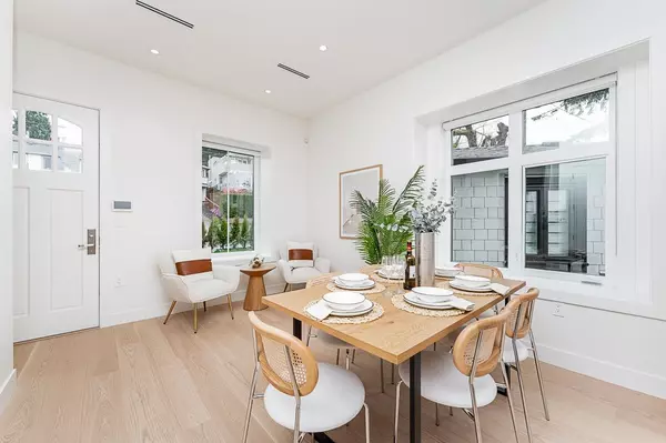 Vancouver, BC V6L 1T1,2837 Oliver CRES #2