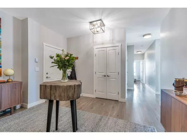 Langley, BC V2Y 0Z9,20826 72 AVE #501