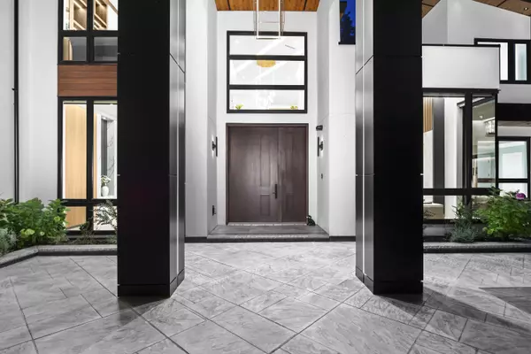 Langley, BC V2Z 2N6,5470 240 ST