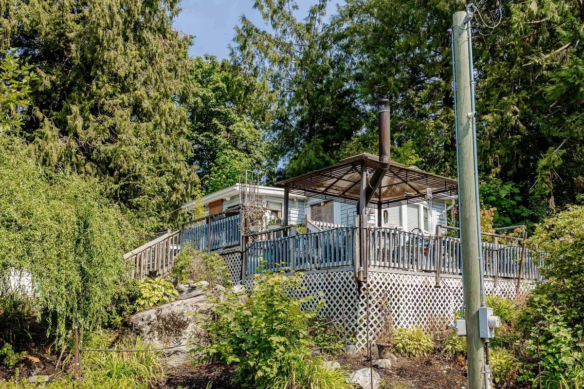 Rosedale, BC V0X 1X1,52975 Yale RD