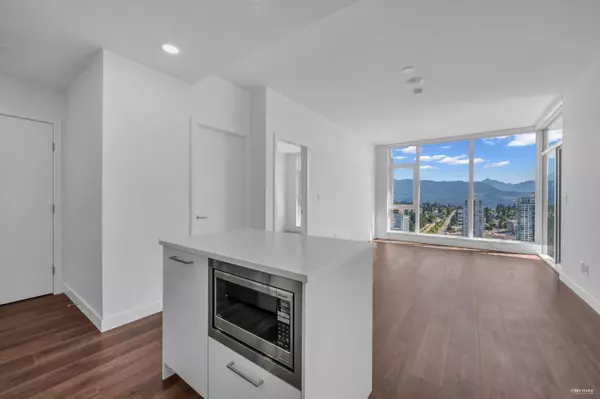 Coquitlam, BC V3J 0S7,518 Clarke RD #4203