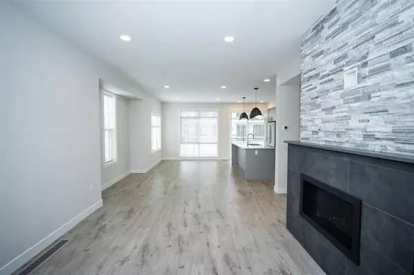 46150 Thomas RD #225 Chilliwack, BC V2R 6B3