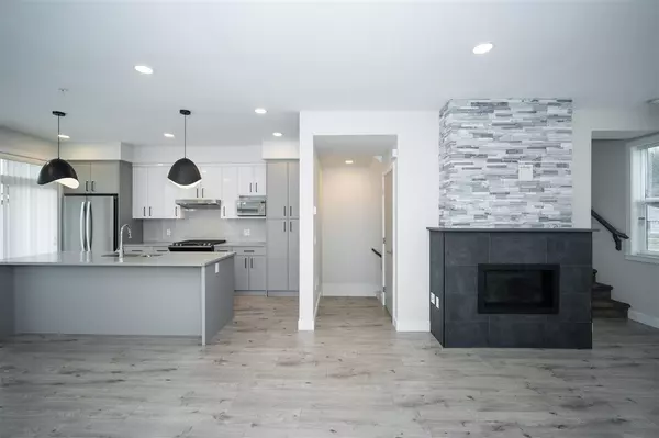 Chilliwack, BC V2R 6B3,46150 Thomas RD #225