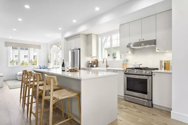 Tsawwassen, BC V0V 0V0,6373 Dairy AVE #3