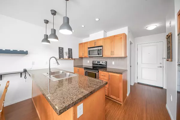 Burnaby, BC V5J 1C8,5000 Imperial ST #306