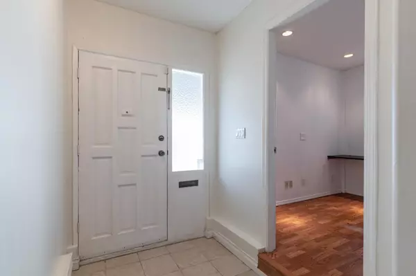 Richmond, BC V7E 4M4,11200 Frigate CT