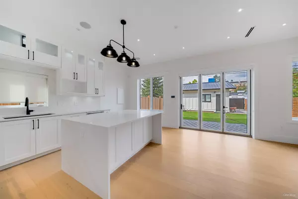 Vancouver, BC V5V 3S4,4463 Walden ST #2