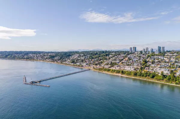 14820 Buena Vista AVE #1, White Rock, BC V4B 0B3