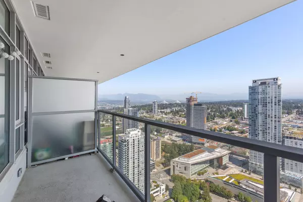 13350 Central AVE #4305 Surrey, BC V3T 0S1