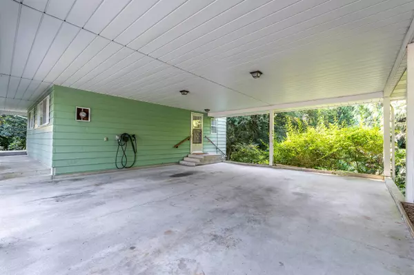 Maple Ridge, BC V4R 2R5,23140 136 AVE