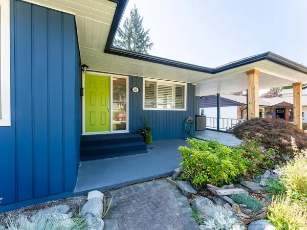 New Westminster, BC V3L 2A7,302 Blackman ST