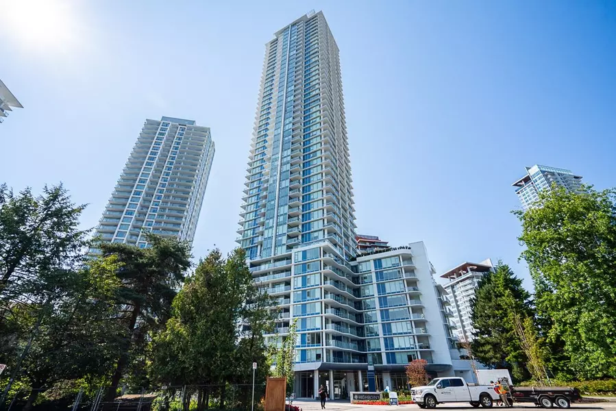 518 Clarke RD #2301, Coquitlam, BC V3J 0S7