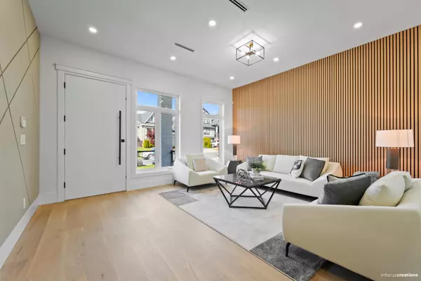 Surrey, BC V3S 3P3,15448 76b AVE