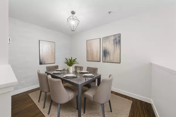 Maple Ridge, BC V2X 8W6,12248 224 ST #111