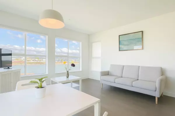 Richmond, BC V6X 0S2,10177 River DR #313